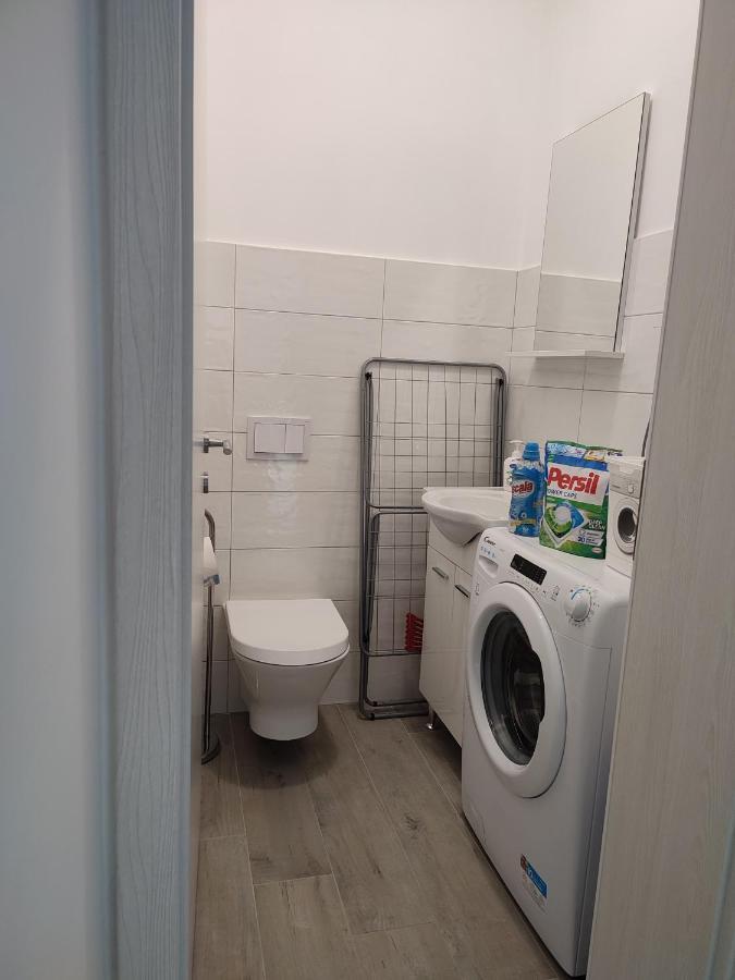 Apartments Tinjarosa Mundanije Экстерьер фото