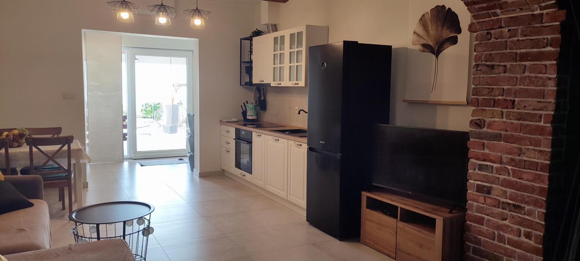 Apartments Tinjarosa Mundanije Экстерьер фото