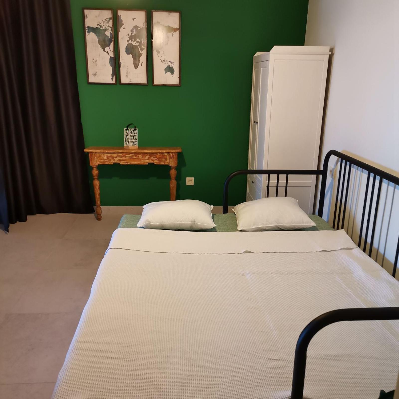 Apartments Tinjarosa Mundanije Экстерьер фото